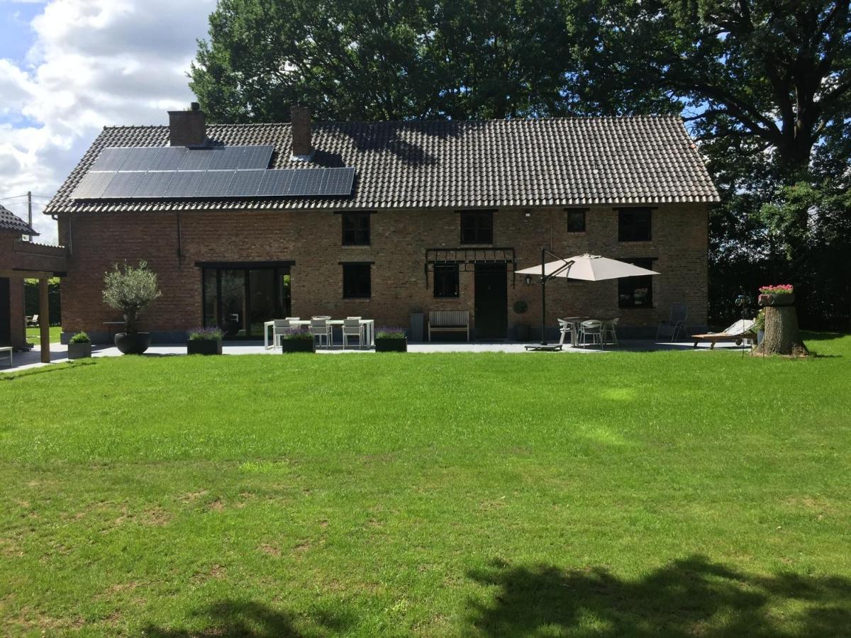 Vakantiewoningeikenhof Londerzeel Dış mekan fotoğraf